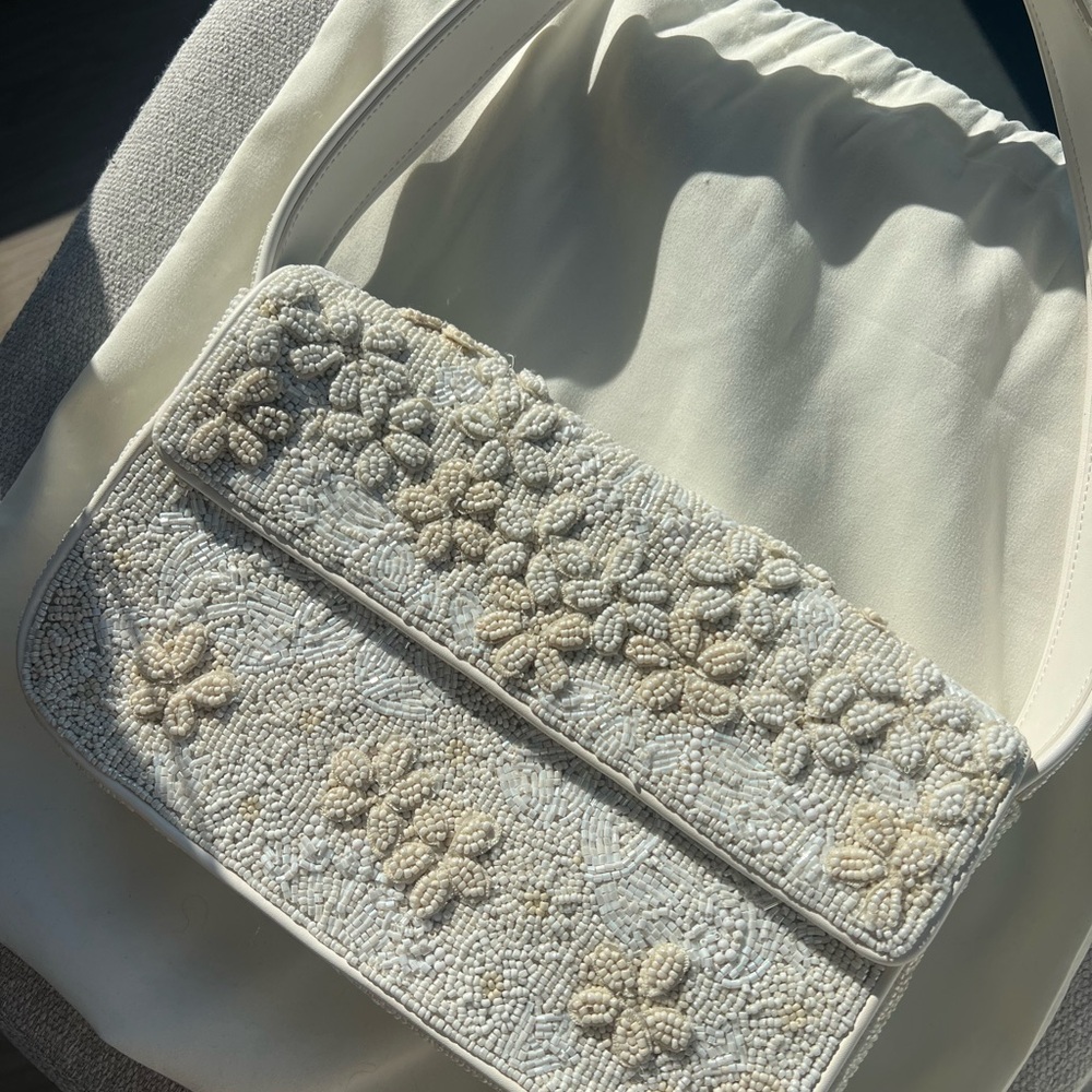 STAUD | NWT Tommy Beaded Shoulder Bag Garden Party - Picture 2 of 6